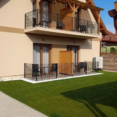 Kincsem Vendeghaz Gasthof
