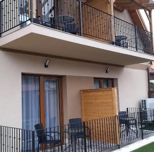 Kincsem Vendeghaz Gasthof 3*